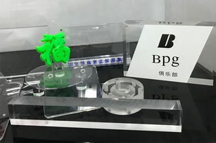 九宮格專注中小企業(yè)網(wǎng)絡(luò)營(yíng)銷，助力唯動(dòng)玻璃制品廠家公司互聯(lián)網(wǎng)轉(zhuǎn)型